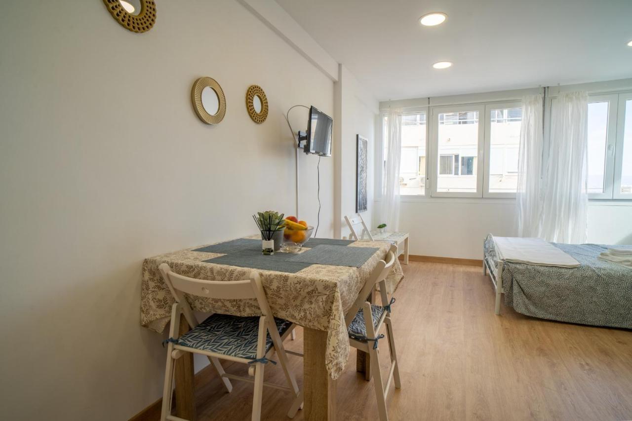 Apt. P/3 10' From The Beach W/Wifi In Torremolinos Exterior foto